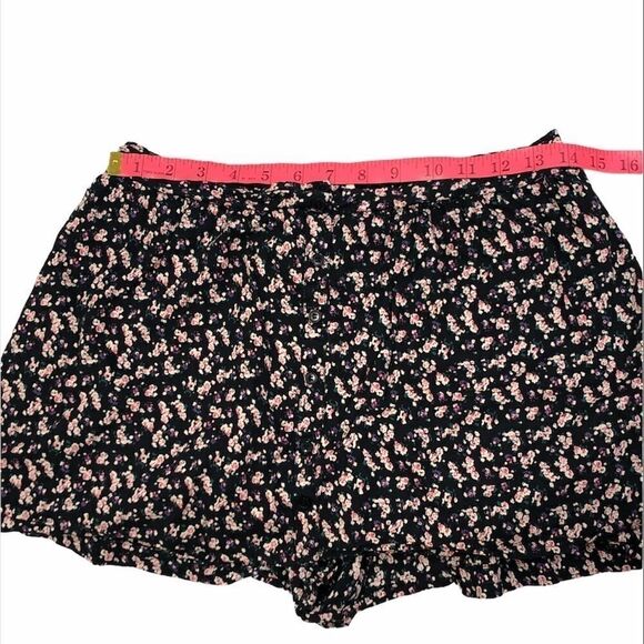 Pins & Needles Floral Cotton Mini Skort - Picture 9 of 12